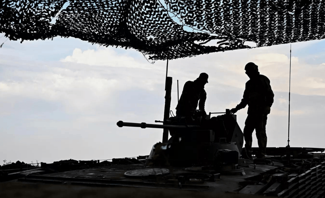 俄军夜袭意外收获,导弹炸死多名英国军官,乌克兰军队又组织惩戒连反扑