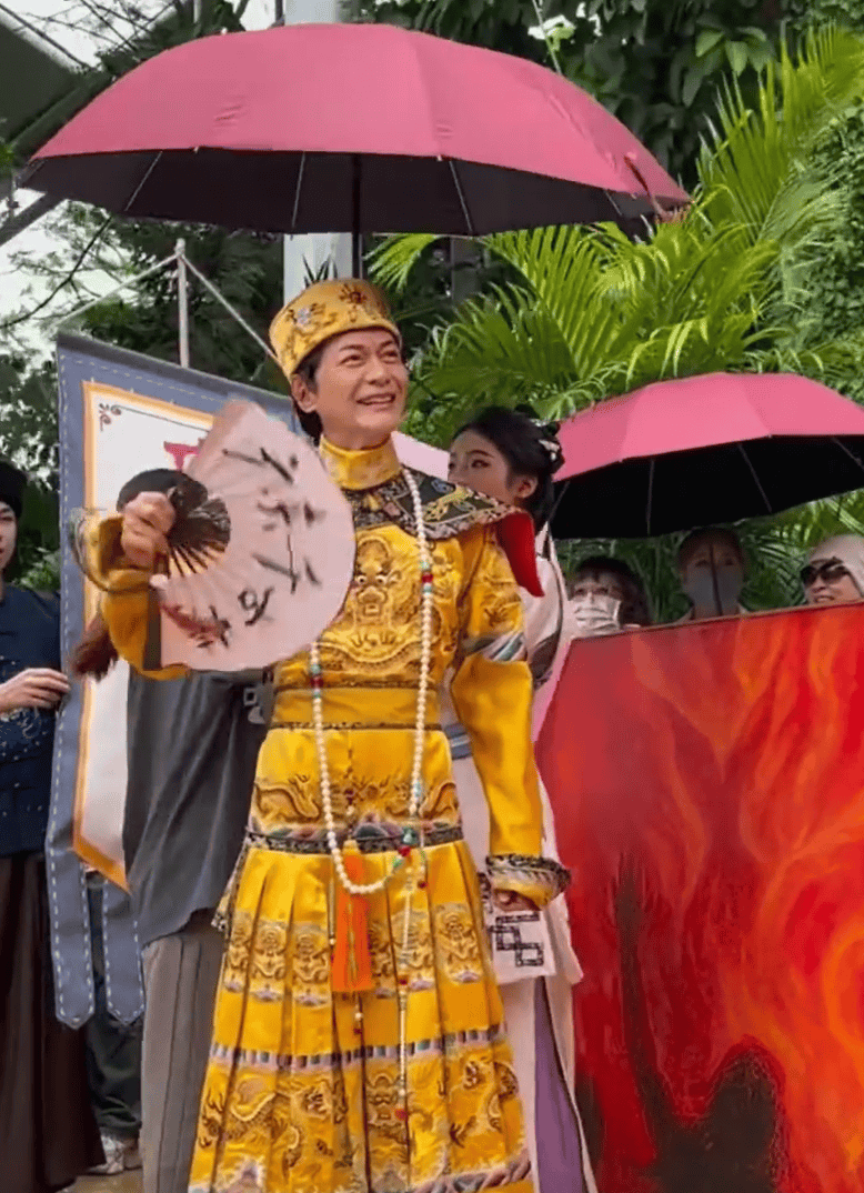 直播带货之后，景区成明星再就业方向？