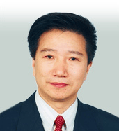 中国民用航空局原党组成员、纪检组组长梁潮平，主动投案